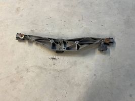 BMW X1 F48 F49 Takatasauspyörästön kannatin 8652896