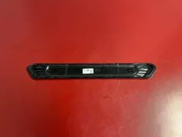 BMW X4 G02 Etuoven kynnyksen suojalista 7393397