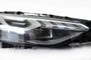 Audi E-tron GT Faro/fanale T090025