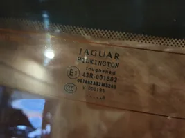 Jaguar XF X250 Luna del parabrisas delantero 