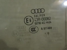 Audi A4 S4 B7 8E 8H Стекло раздвижных дверей 