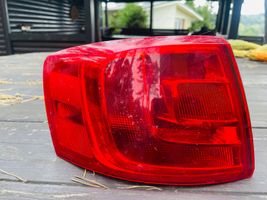 Volkswagen Jetta VI Tailgate rear/tail lights 5C6945095