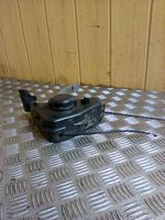 Mercedes-Benz C W203 Leva del freno a mano/freno di stazionamento 2204200312