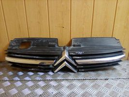 Citroen C5 Maskownica / Grill / Atrapa górna chłodnicy 9636751980