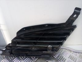 Nissan Primera Grille calandre supérieure de pare-chocs avant 62320AU300