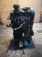 Skoda Fabia Mk2 (5J) Silnik / Komplet 045103373H