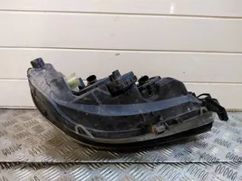 Opel Zafira A Lampa przednia 90582021