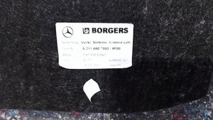 Mercedes-Benz E W211 Rivestimento pannello laterale del bagagliaio/baule 2116908053