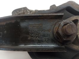 Volvo S40 Supporto della scatola del cambio 30671219