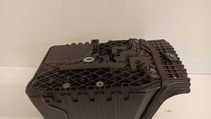 Volvo XC70 Support boîte de batterie 31299867