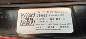 Audi A3 8Y Lampy tylnej klapy bagażnika 8Y0945307