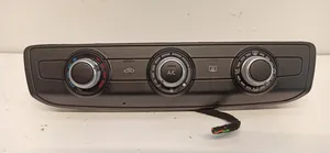 Audi Q2 - Panel klimatyzacji 8V0820047F