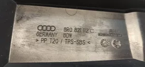 Audi Q5 SQ5 Supporto/guarnizione in poliuretano espanso del parafango 8R0821112C