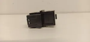 Volvo XC70 Central locking switch button 31272015