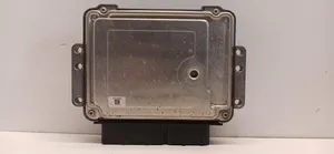 Suzuki Swift Unidad de control/módulo ECU del motor 33910-53R00