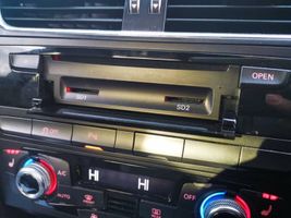 Audi A5 8T 8F Panel / Radioodtwarzacz CD/DVD/GPS 8R2035666H