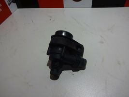 Land Rover Range Rover L322 Pompa dell’acqua 6904541