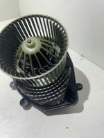 Audi A4 S4 B5 8D Ventola riscaldamento/ventilatore abitacolo 740221233F