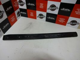 BMW 7 E65 E66 Moldura protectora del borde delantero 7051871