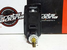 BMW 1 E81 E87 Câble adaptateur AUX 7132049