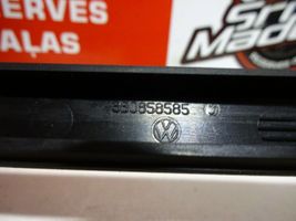 Volkswagen PASSAT B5 Kojelaudan hansikaslokeron lista 3B0858585