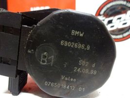 BMW 5 E39 Moteur / actionneur de volet de climatisation 6902696