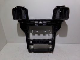 Opel Zafira B Cadre, panneau d'unité radio / GPS 13162552