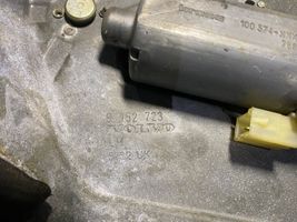 Volvo S70  V70  V70 XC Mécanisme de lève-vitre avec moteur 9152723