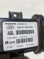 Volvo XC70 Sterownik / Moduł świateł LCM 30782657AA