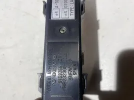 Volvo S70  V70  V70 XC Boîtier module alarme 9459266