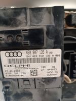 Audi A8 S8 D3 4E Etuistuimen valo 4E0907135A