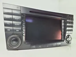 Mercedes-Benz E W211 Unità principale autoradio/CD/DVD/GPS ZU68S800016W