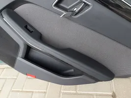 Mercedes-Benz E W212 Rivestimento del pannello della portiera posteriore 