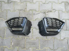 BMW X6 M Kratka dolna zderzaka przedniego 8075487