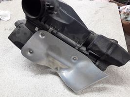 BMW 4 G22 G23 G24 G26 Boîtier de filtre à air 8680426