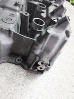 BMW 5 G30 G31 Copertura per bilanciere albero a camme 8699195