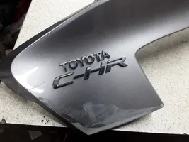 Toyota C-HR Logo, emblème de fabricant 