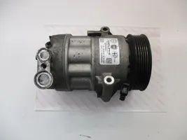 Fiat 500L Ilmastointilaitteen kompressorin pumppu (A/C) 01141154