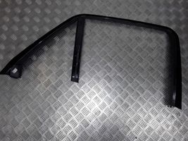 Mercedes-Benz ML W166 Moulures des vitres de la porte arrière A1667370280