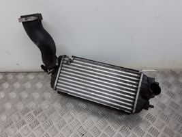 KIA Carens III Chłodnica powietrza doładowującego / Intercooler 