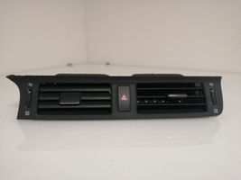 Lexus CT 200H Ohjaamon sisäilman ilmakanava 