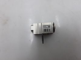 Mercedes-Benz GLC X253 C253 Air conditioning (A/C) expansion valve 