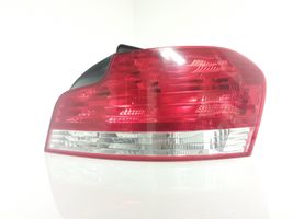 BMW 1 E82 E88 Lampa tylna 