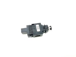 Volvo S60 Interruptor sensor del pedal de freno 8622064