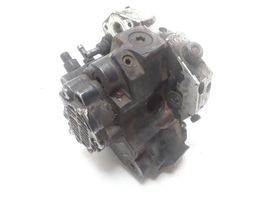 Volvo XC70 Pompe d'injection de carburant à haute pression 8689590