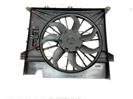 Volvo XC90 Radiator cooling fan shroud 31111543