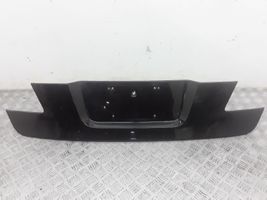 BMW 7 F01 F02 F03 F04 Poszycie / Tapicerka tylnej klapy bagażnika 7186533