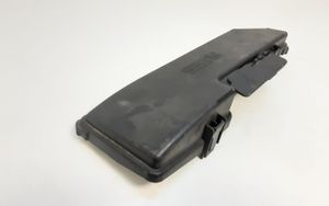 Volvo XC90 Fuse box cover 9494211