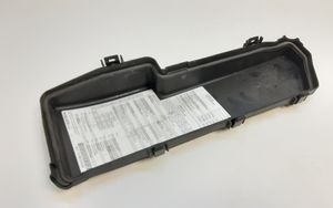 Volvo XC90 Fuse box cover 9494211