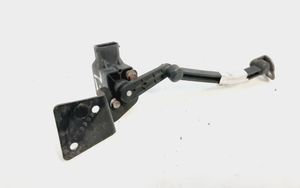 Mercedes-Benz S W220 Sensore di livello faro/fanale A0105427717